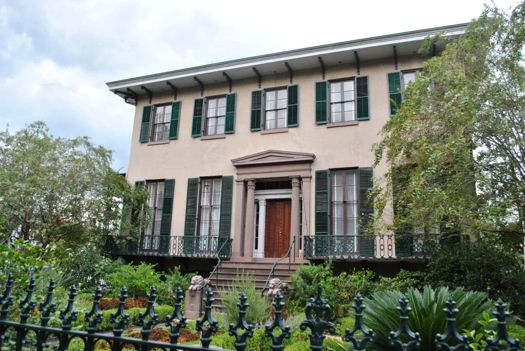 Andrew Low House Museum