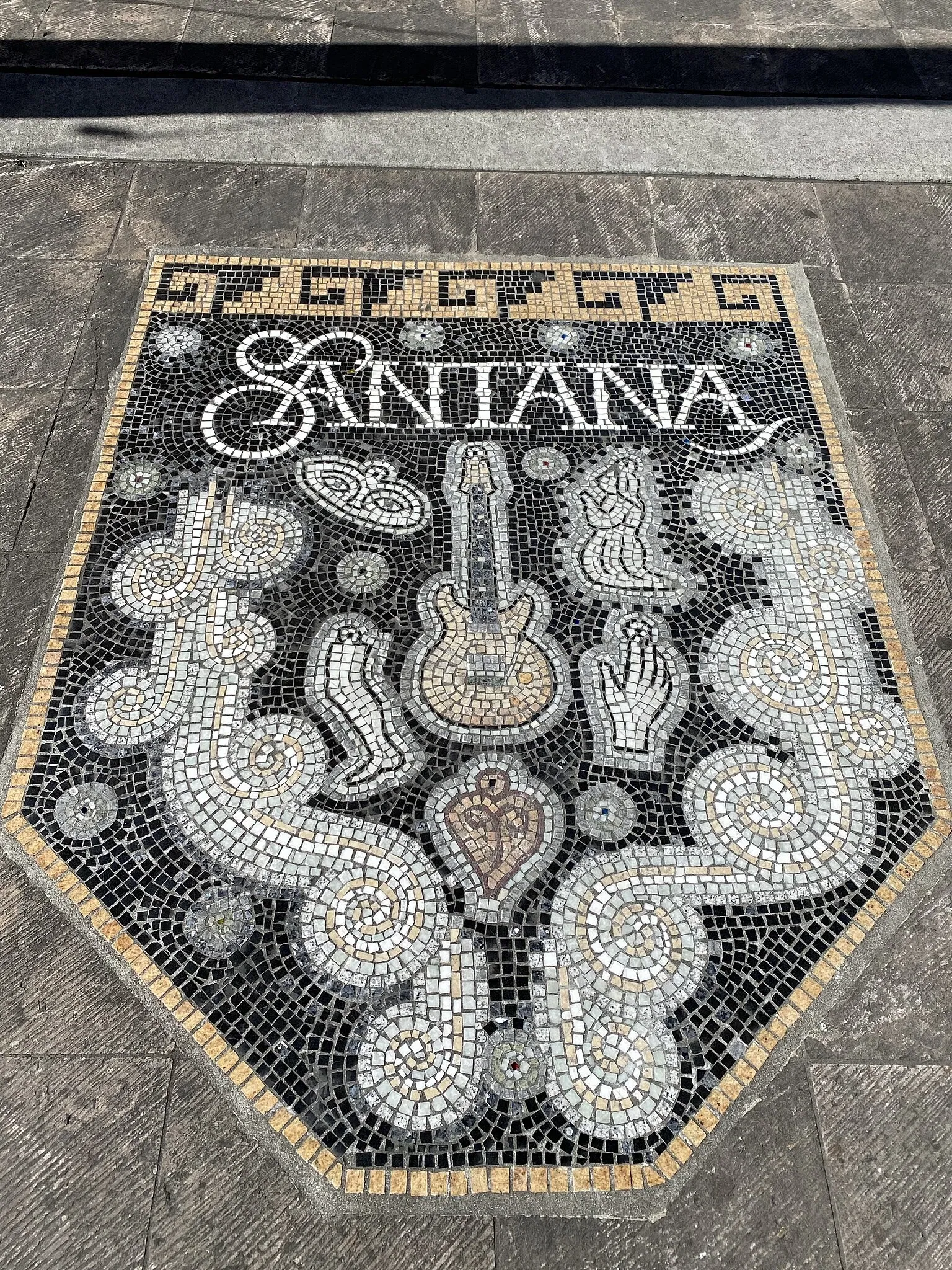 Mexican Heritage Plaza