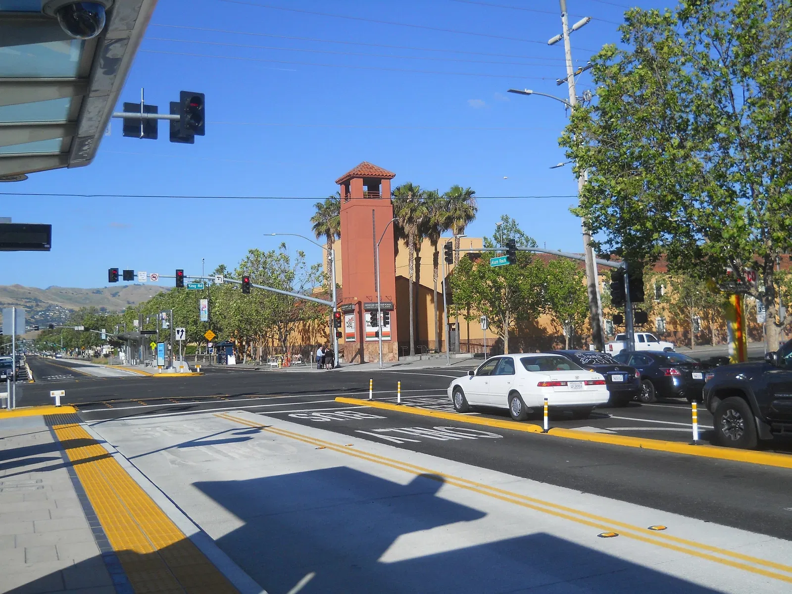 Mexican Heritage Plaza