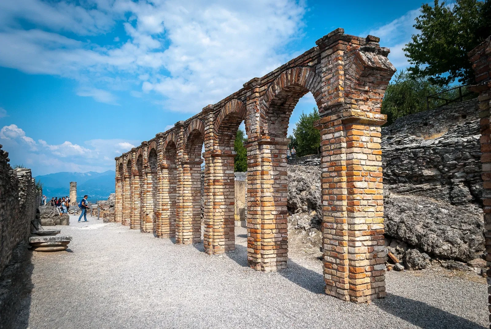 Grotte di Catullo e Museo Archeologico di Sirmione