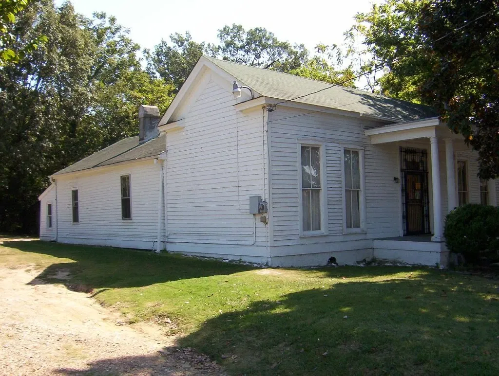 Slave Haven / Burkle Estate Museum