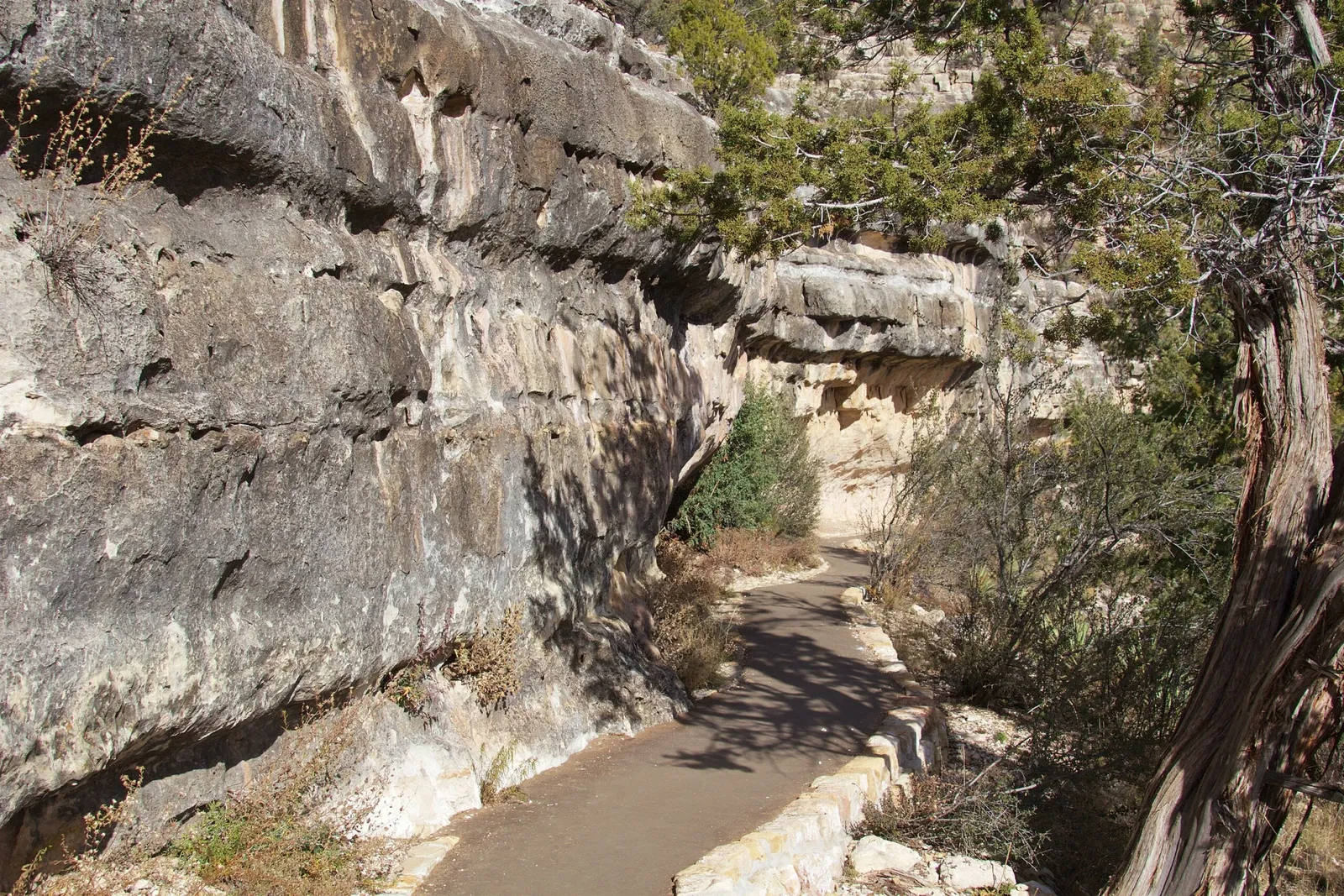 Walnut Canyon National Monument