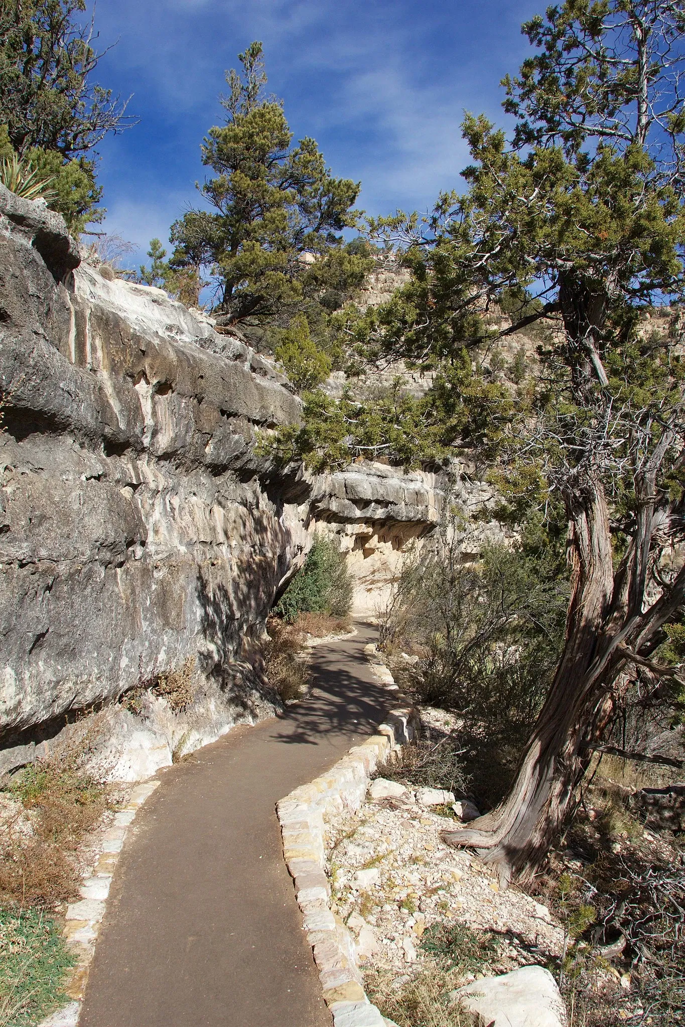 Walnut Canyon National Monument