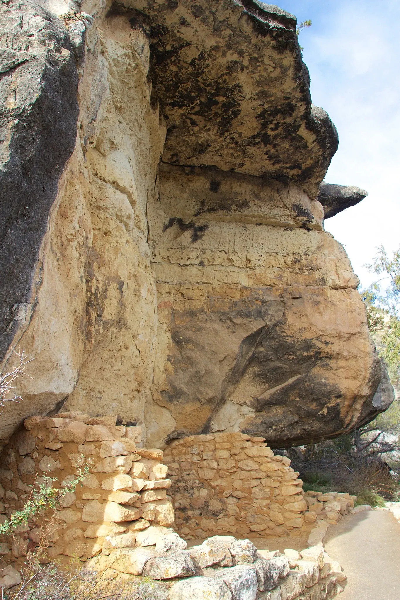 Walnut Canyon National Monument