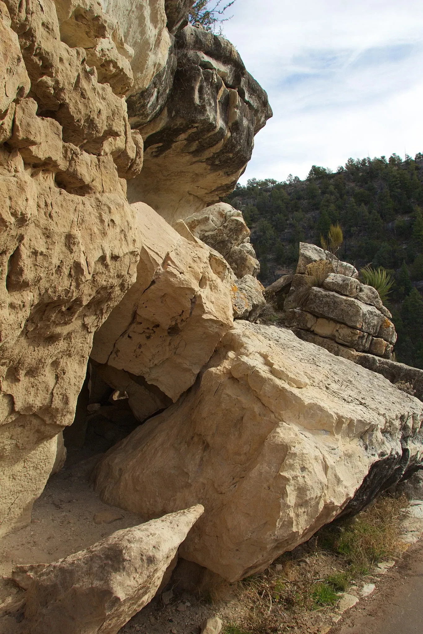 Walnut Canyon National Monument