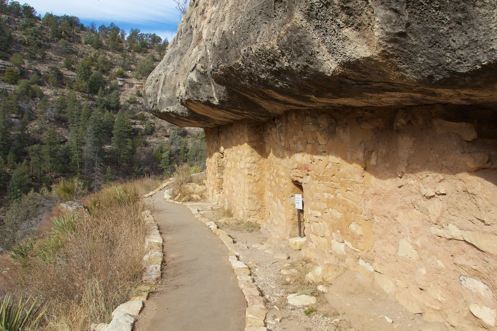 Walnut Canyon National Monument