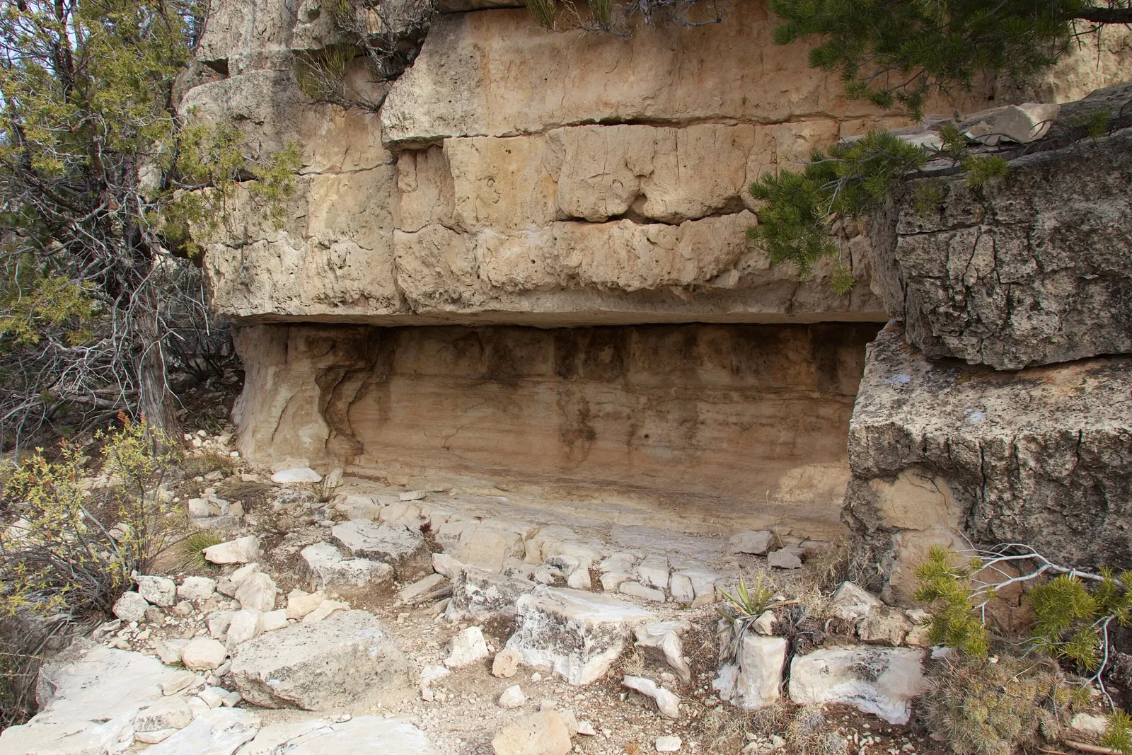 Walnut Canyon National Monument