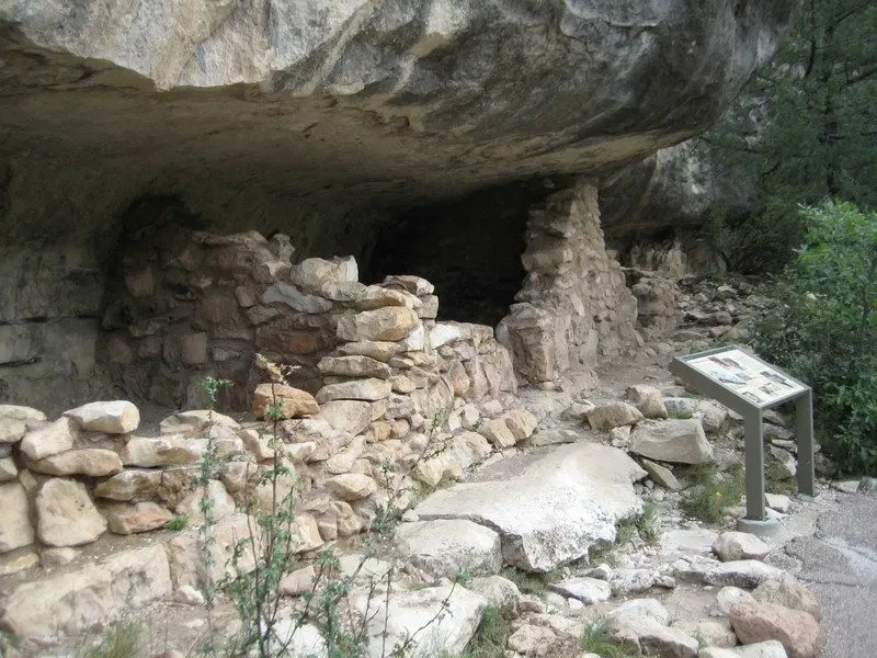 Walnut Canyon National Monument