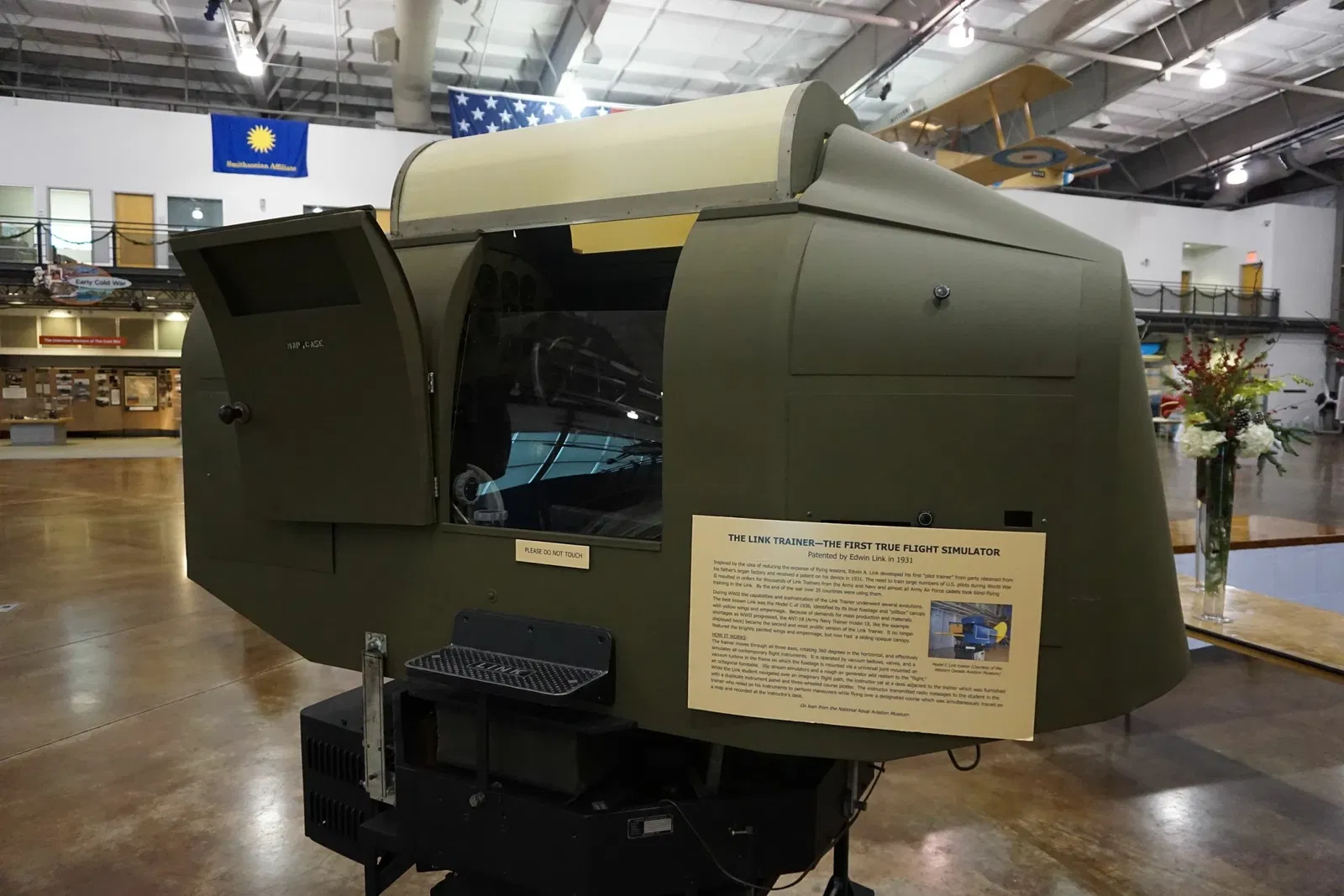 Frontiers of Flight Museum