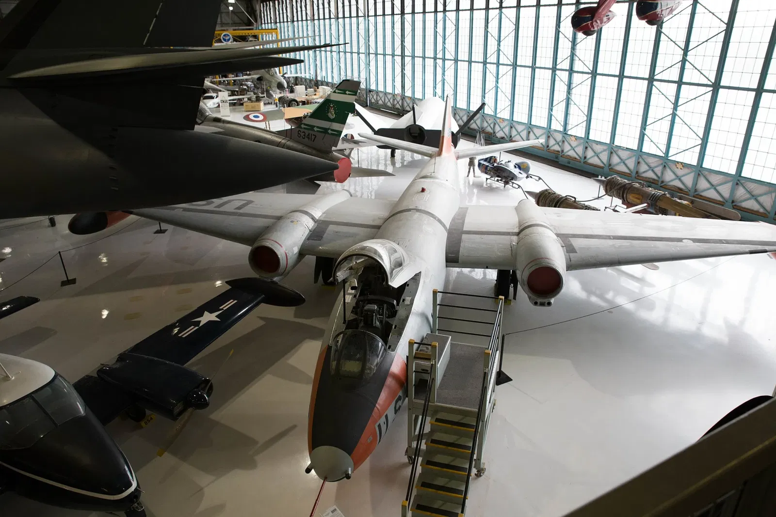 Wings Over the Rockies Air and Space Museum