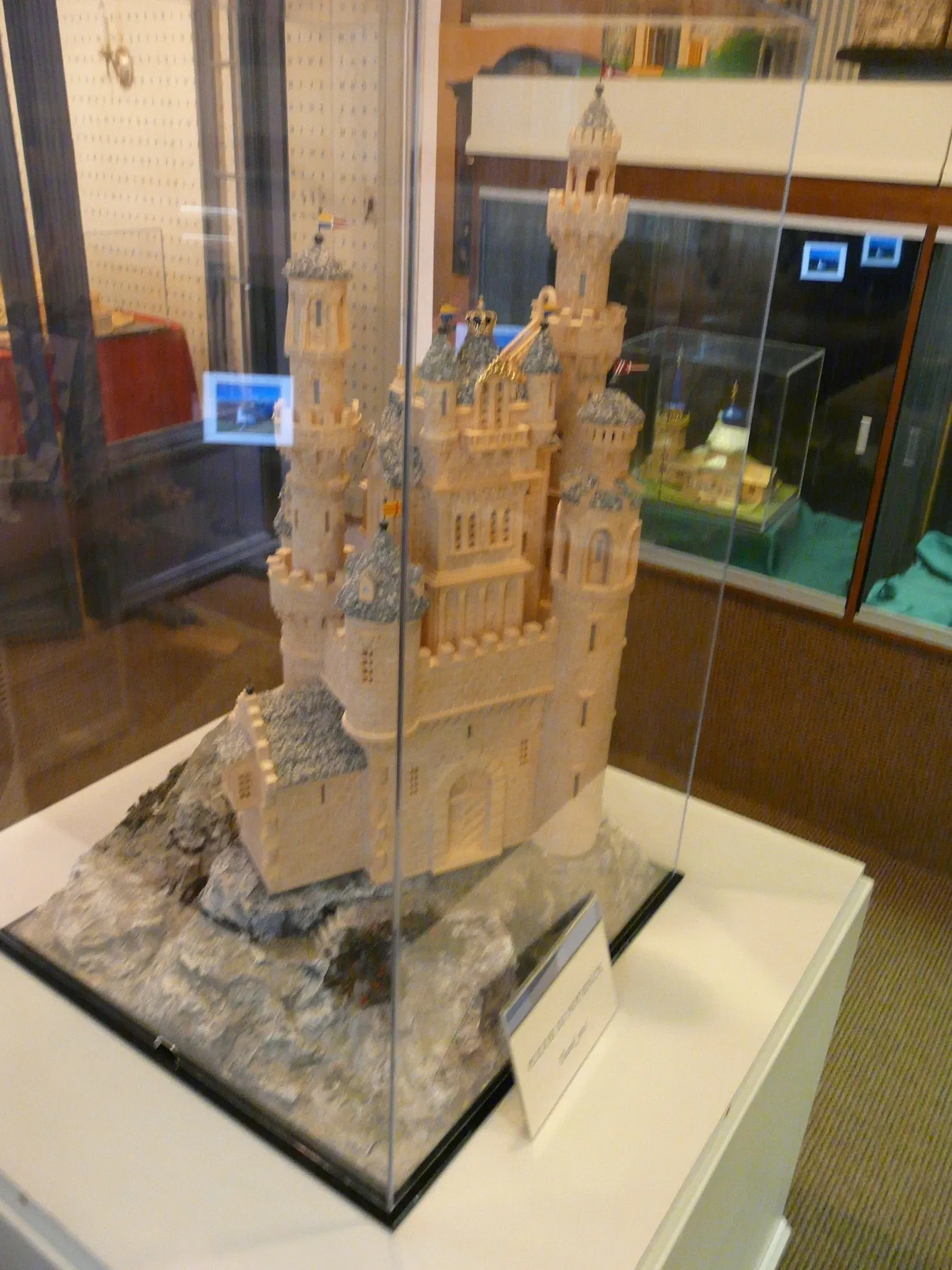 Denver Museum of Miniatures, Dolls and Toys