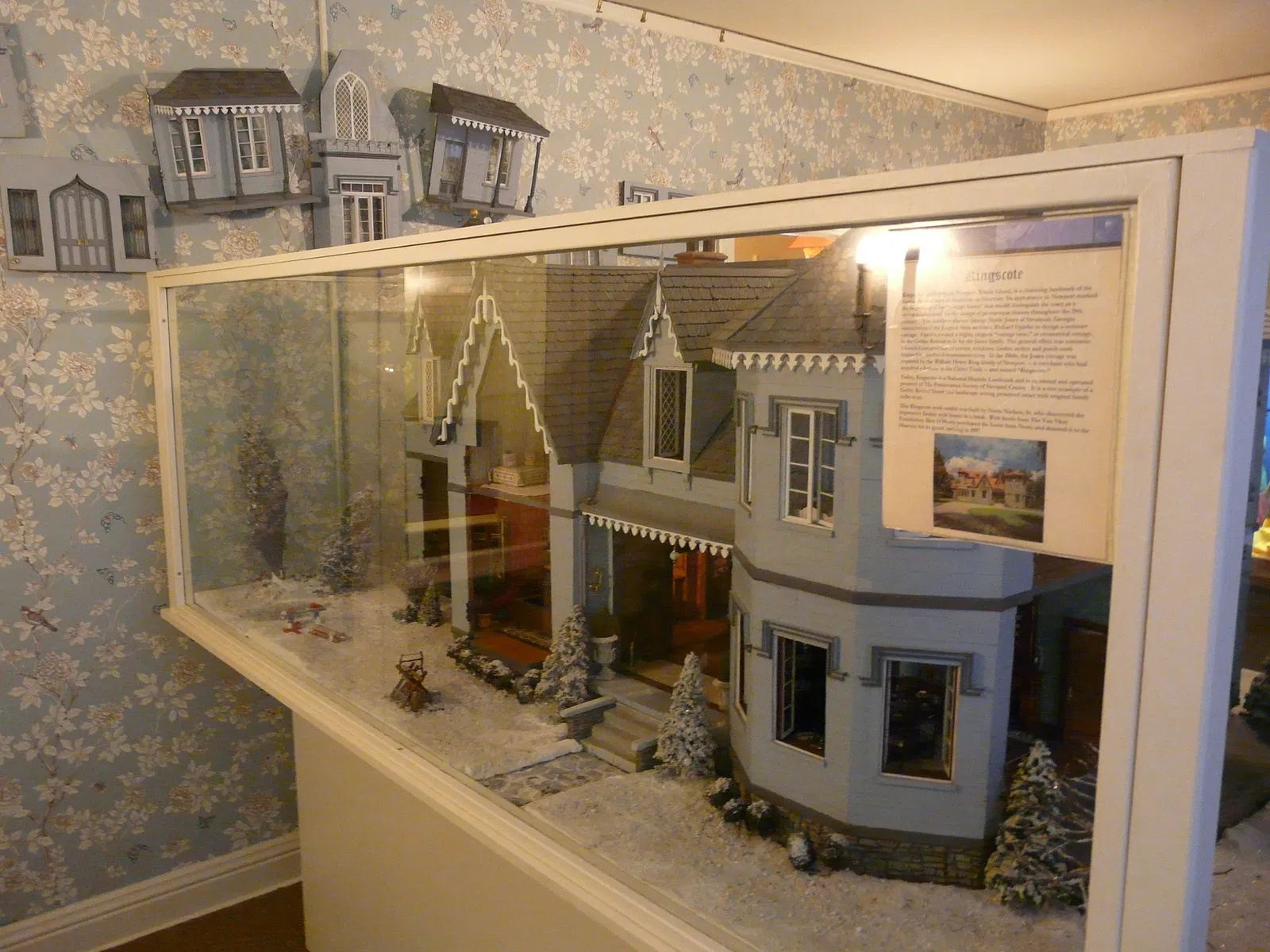 Denver Museum of Miniatures, Dolls and Toys