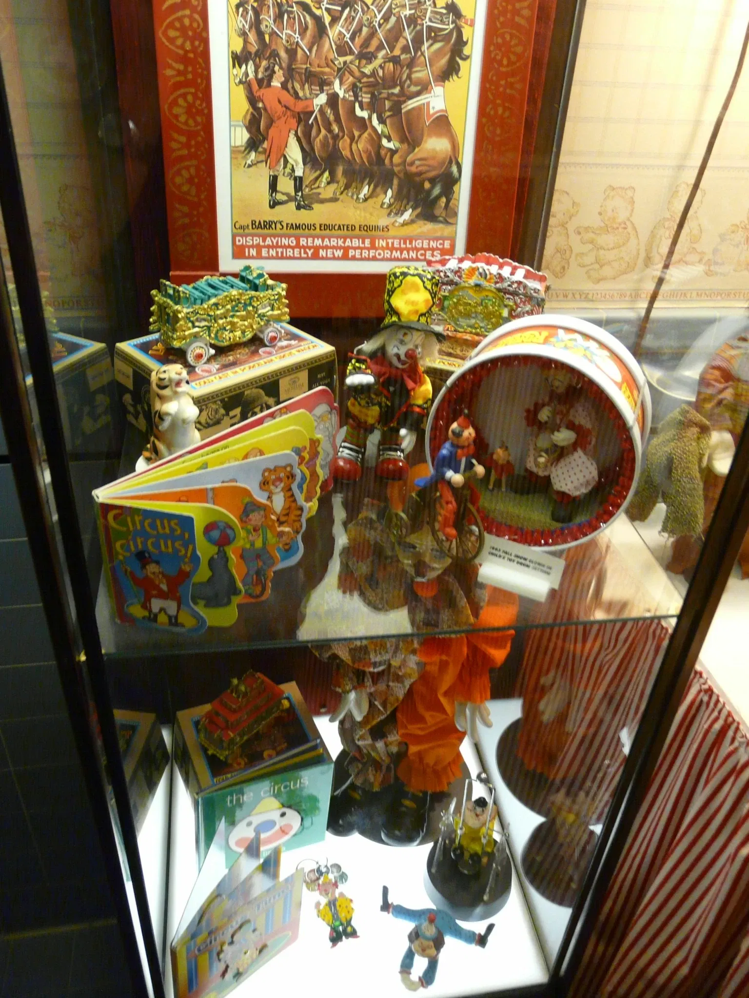 Denver Museum of Miniatures, Dolls and Toys