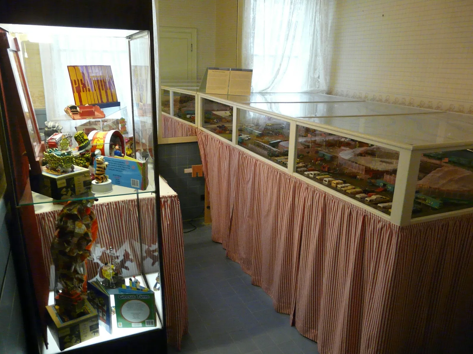 Denver Museum of Miniatures, Dolls and Toys
