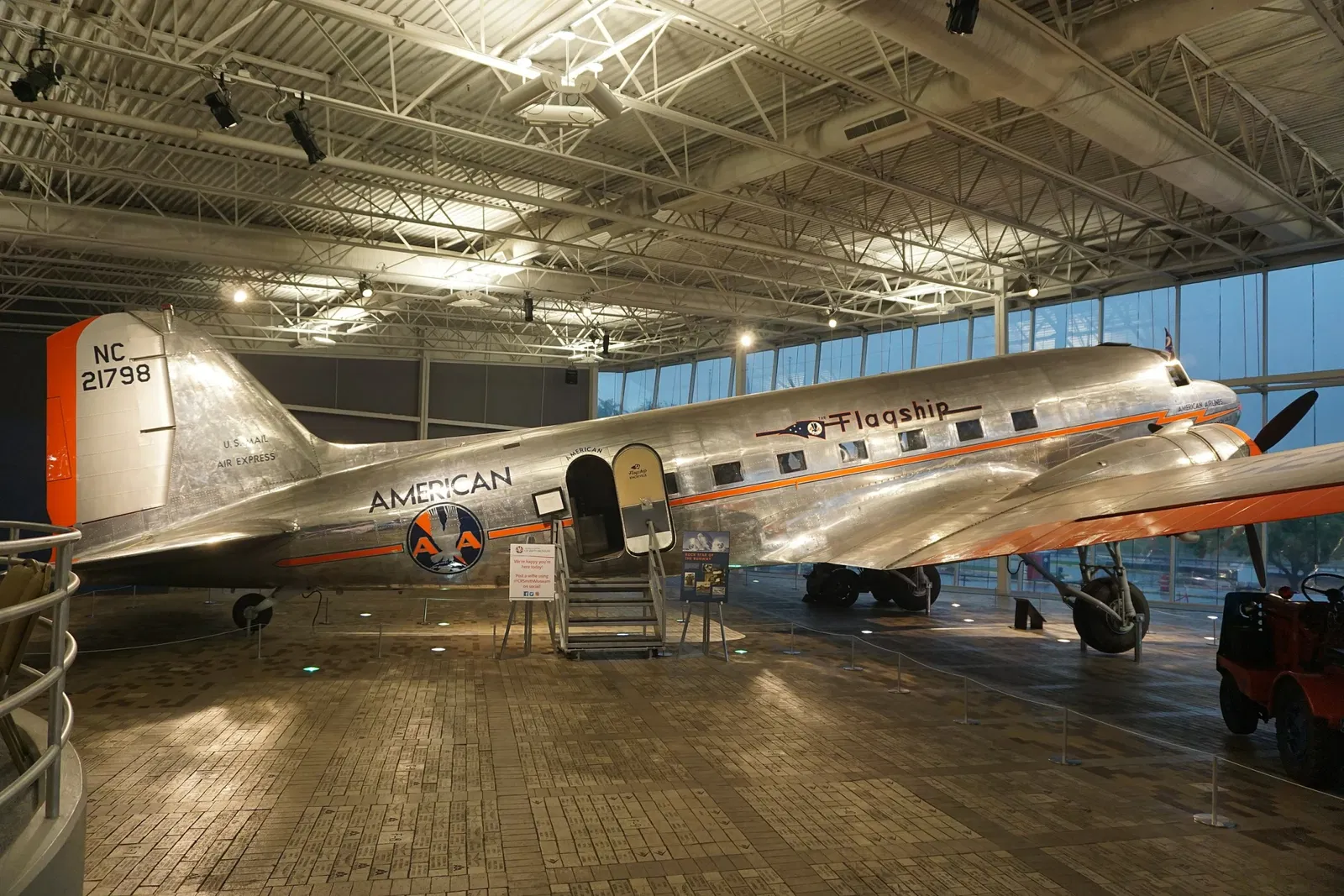 C.r. Smith Aviation Museum