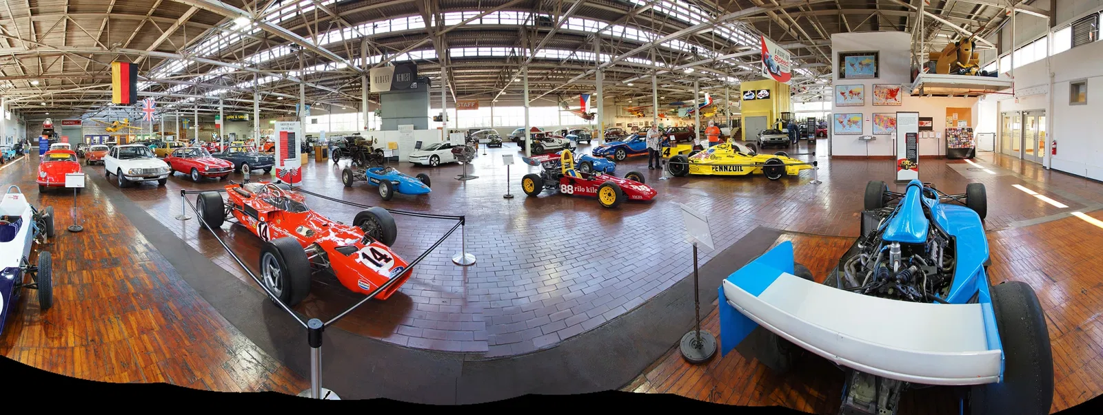 Lane Motor Museum