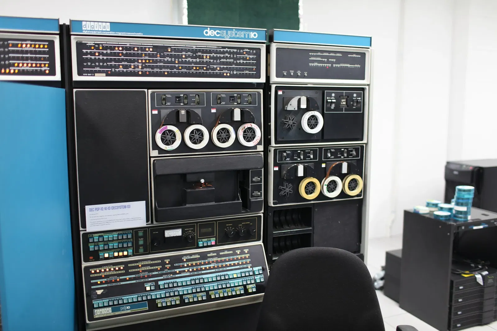 Living Computers: Museum + Labs