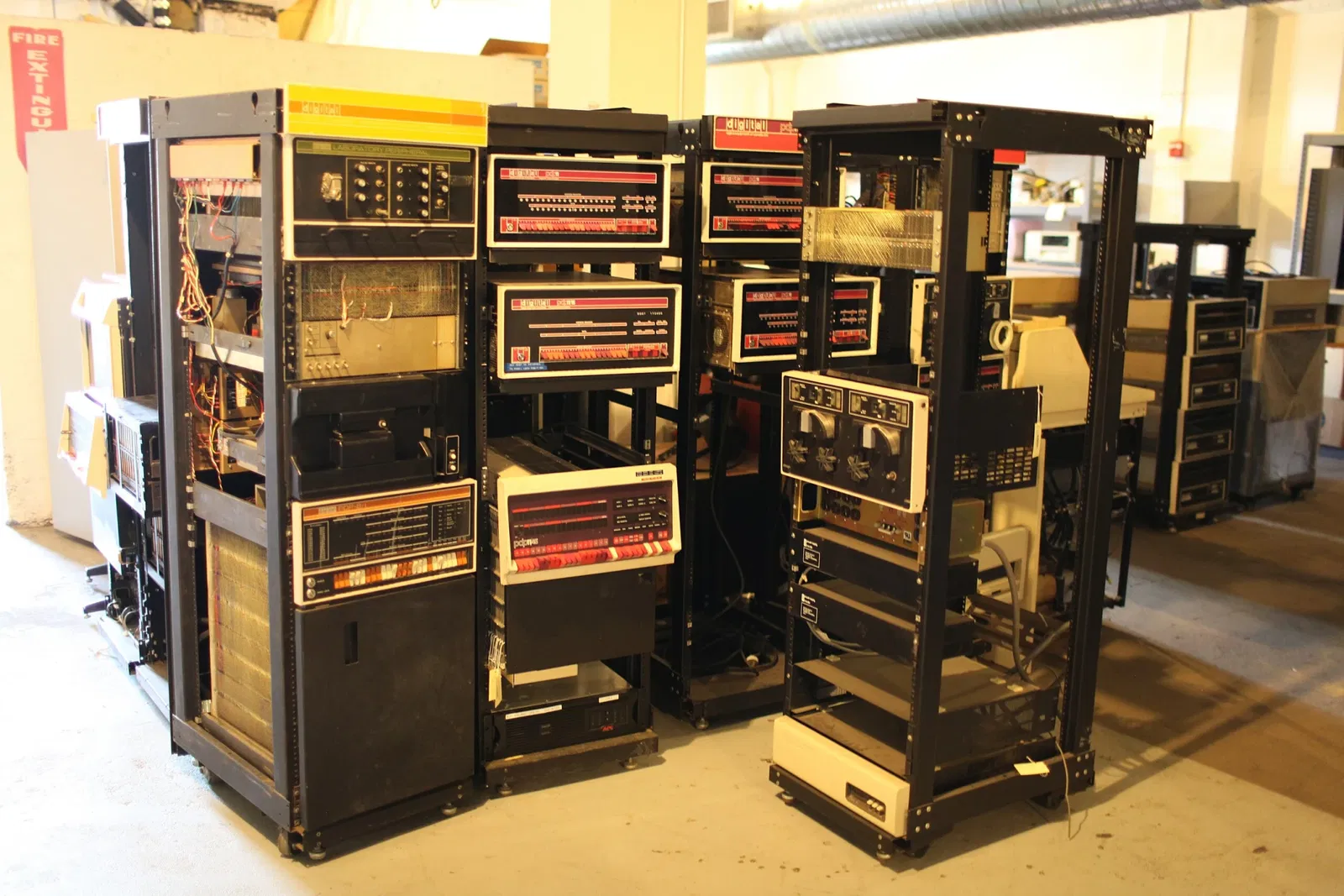 Living Computers: Museum + Labs