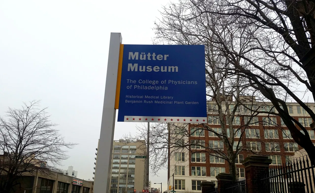 Mutter Museum　Historic Medical Mütter Museum Historic Medical Photographs: College of
