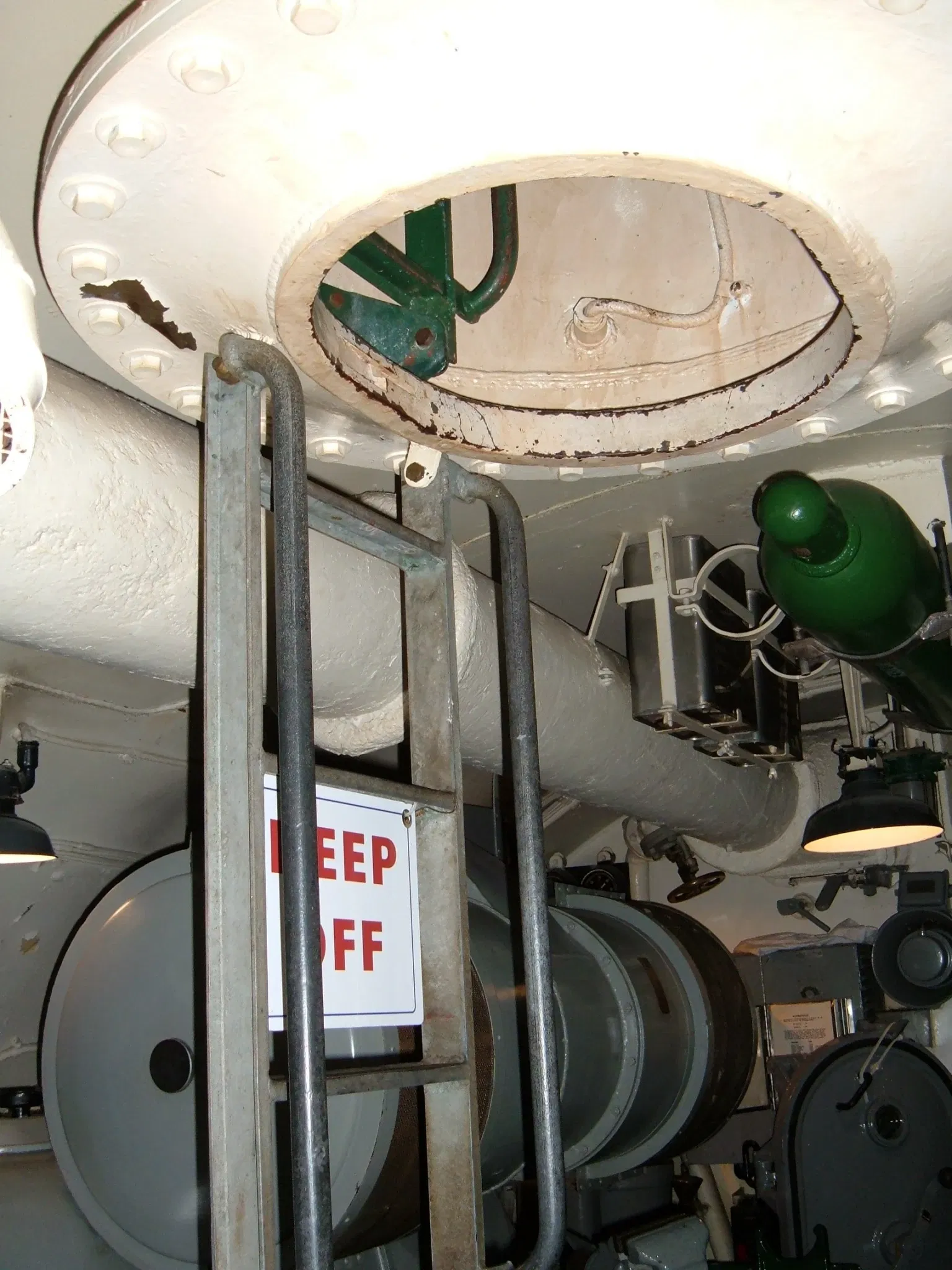 USS Pampanito (SS-383)