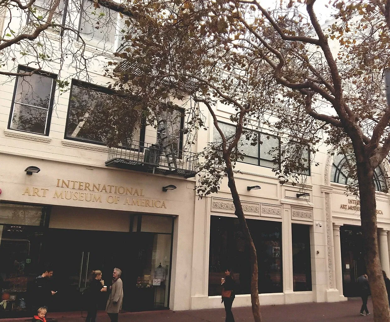 International Art Museum of America