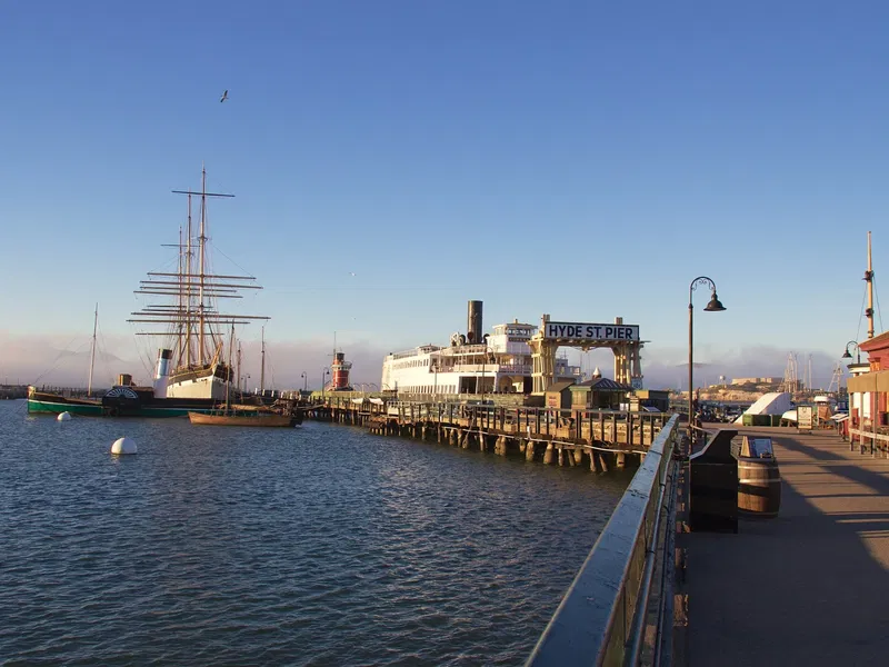 Balcluth Balclutha (San Francisco) - Visitor Information & Reviews