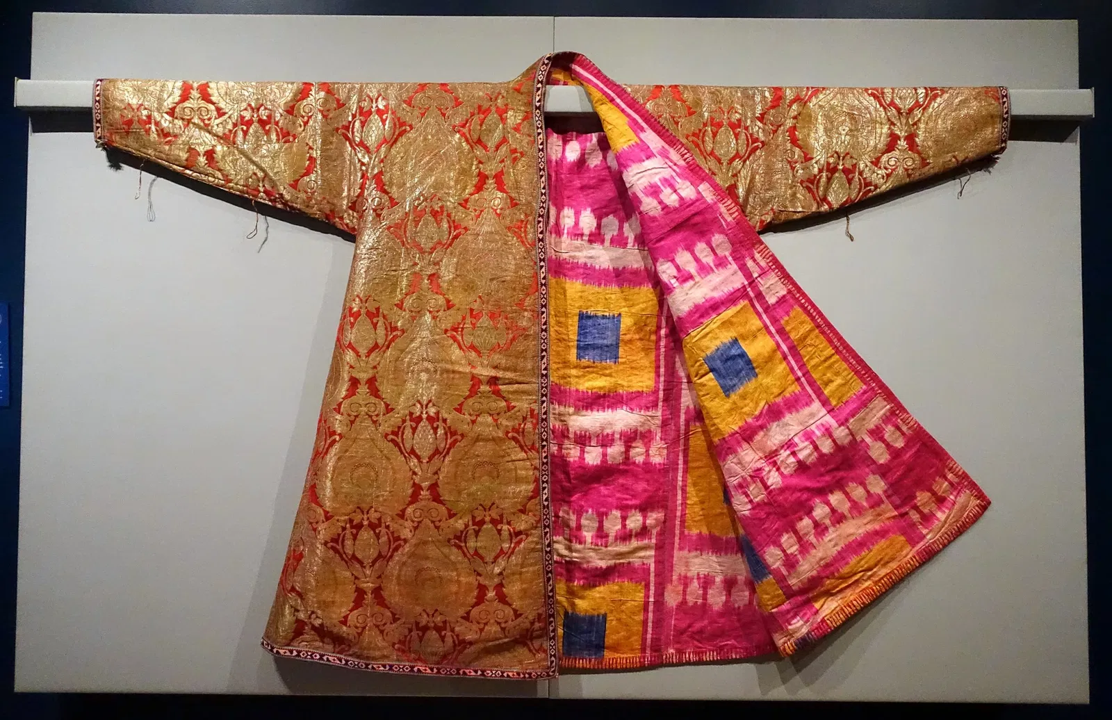 Textile Museum - The George Washington University