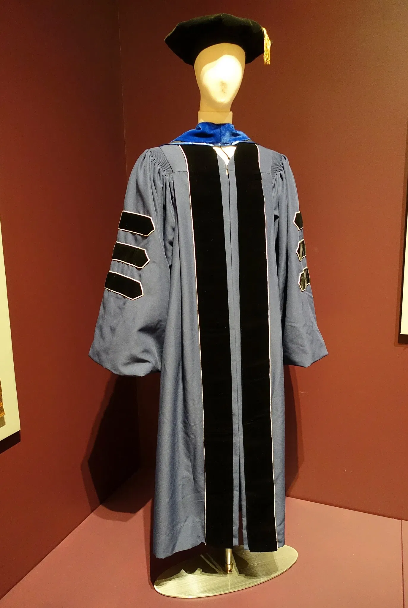 Textile Museum - The George Washington University