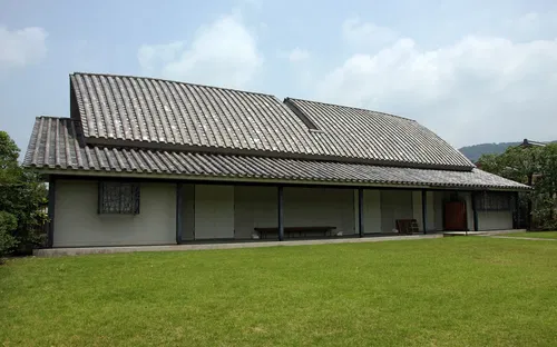 Neiraku Museum