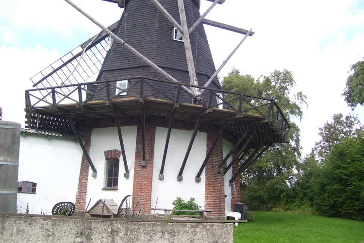 Skenkelsø Mill Museum