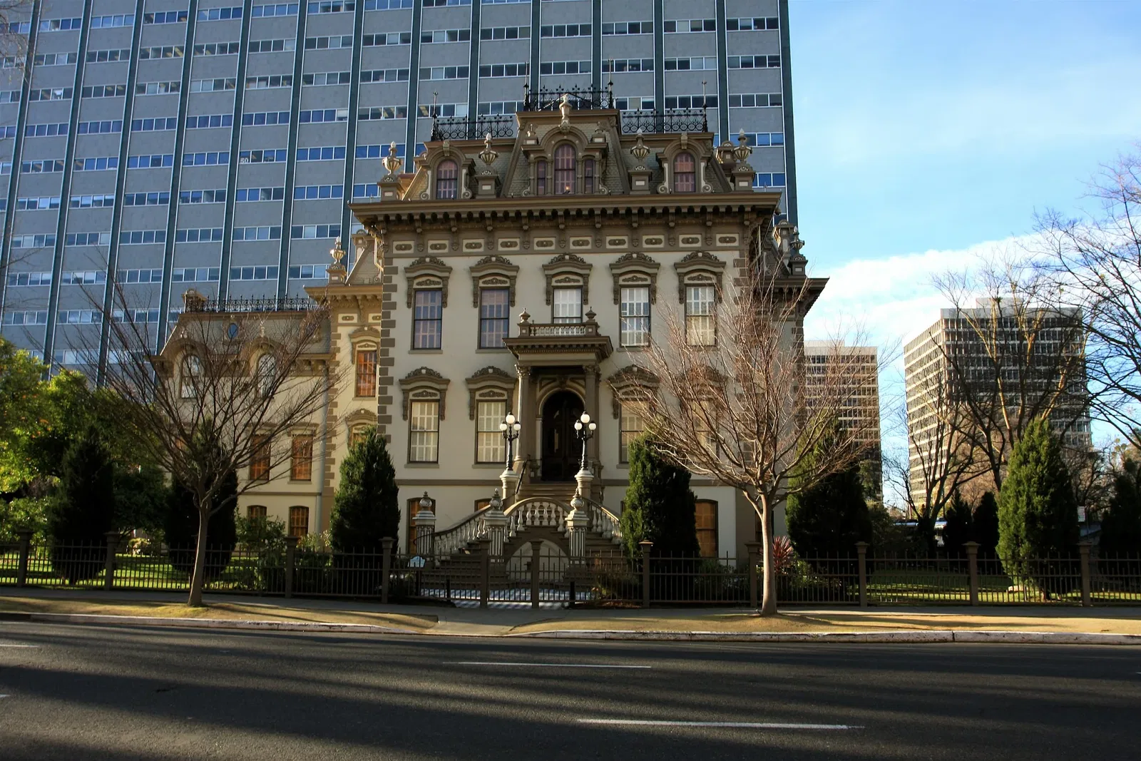 Leland Stanford Mansion