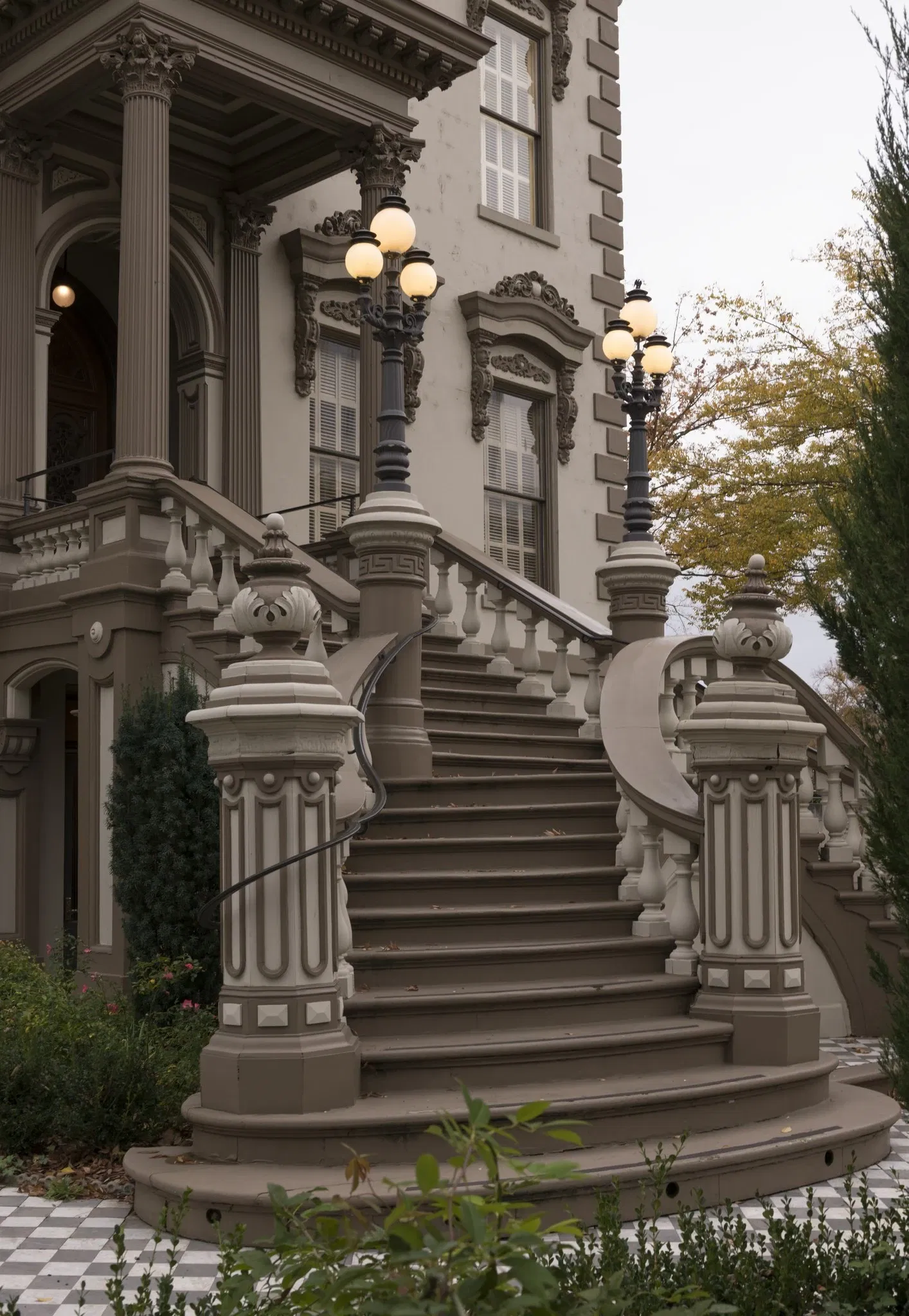 Leland Stanford Mansion