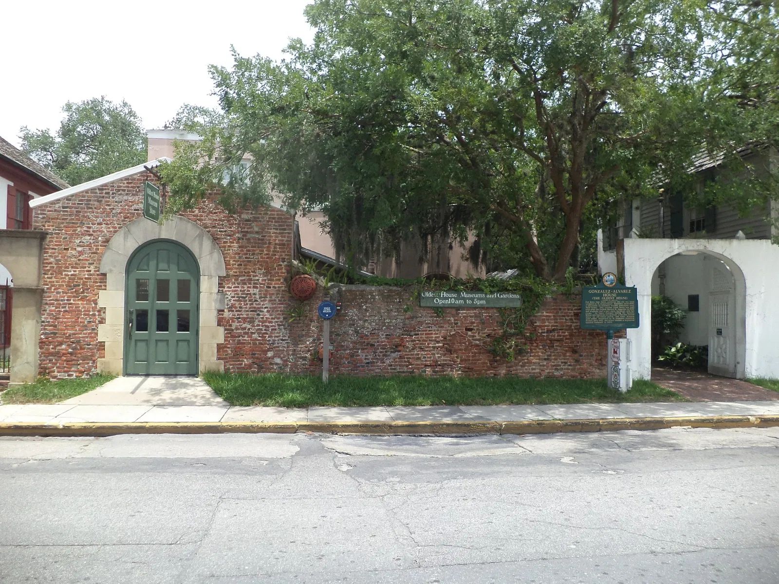 Gonzalez-alvarez House
