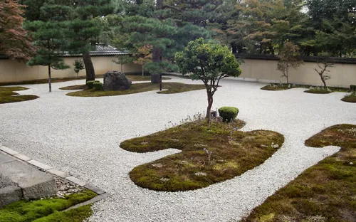 Hakone Botanical Garden of Wetlands