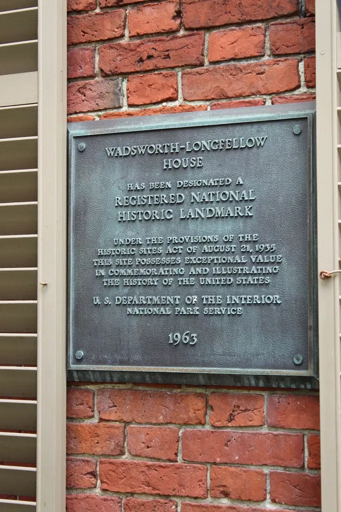 Wadsworth-longfellow House