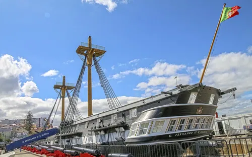 Dom Fernando II e Glória