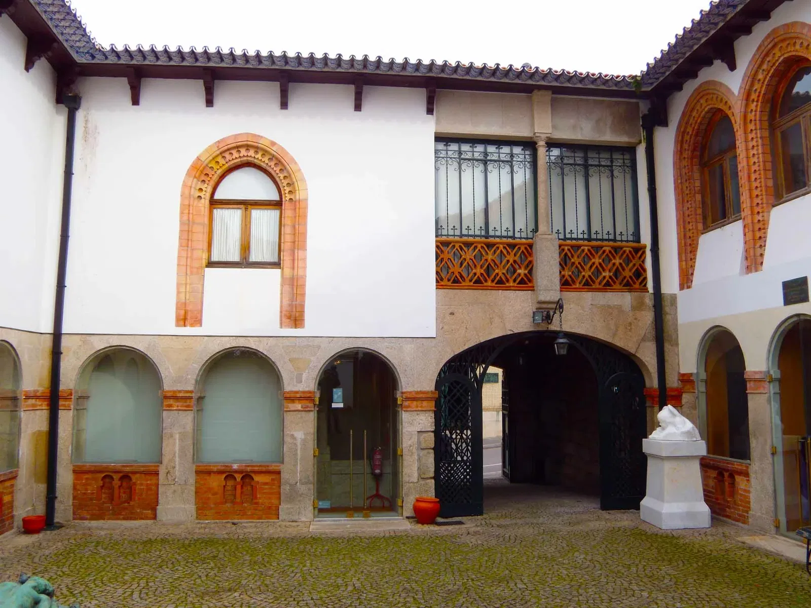 Casa-Museu Teixeira Lopes