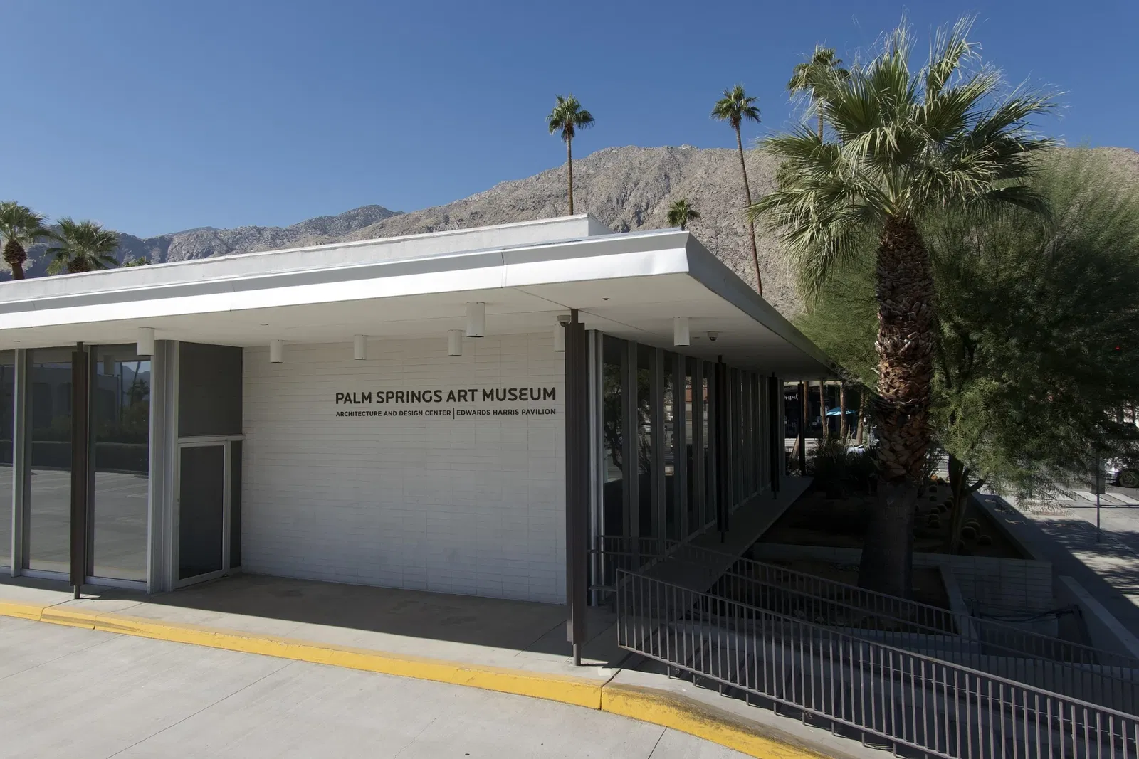 Palm Springs Art Museum