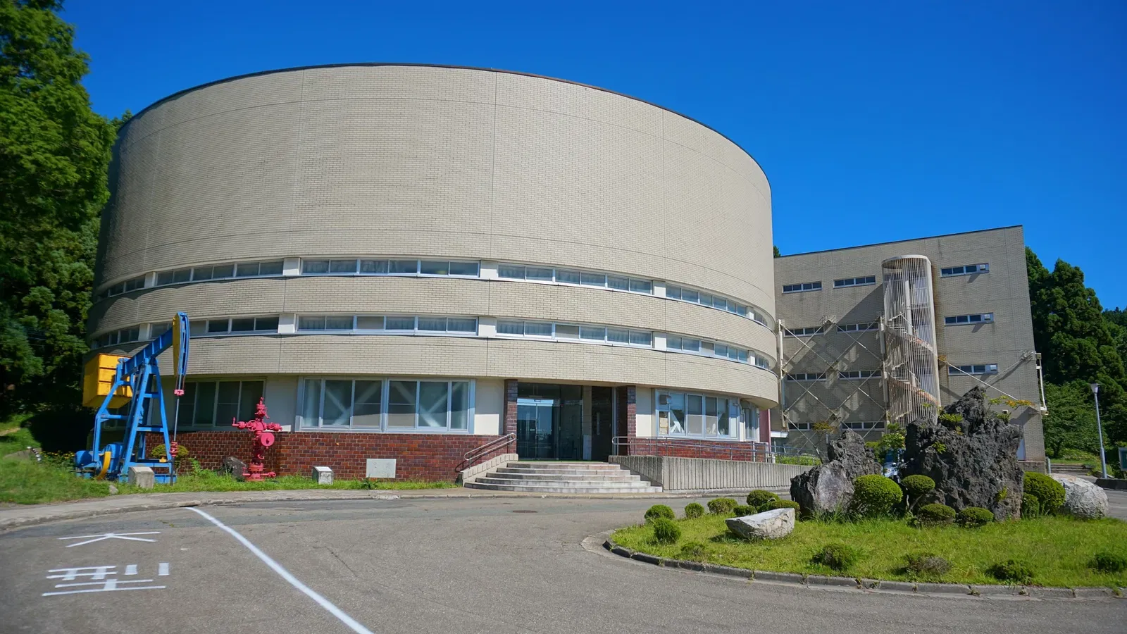 Mineral Industry Museum, Akita University