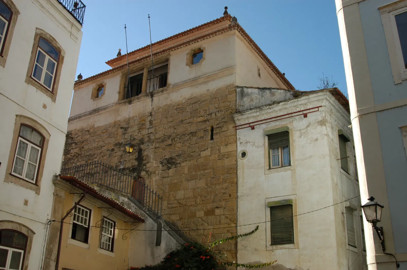 Torre de Almedina