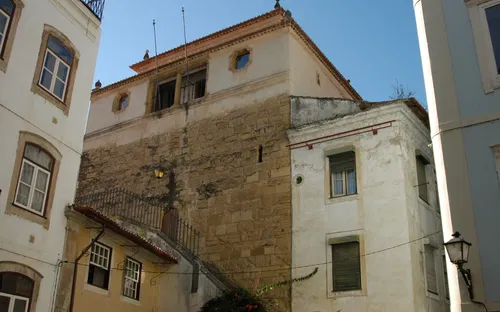 Torre de Almedina
