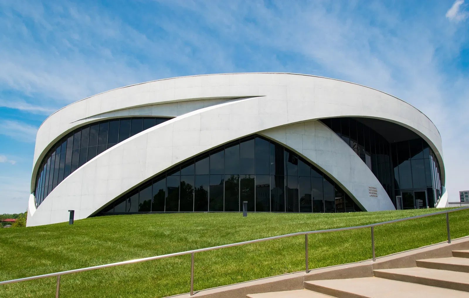 National Veterans Memorial and Museum