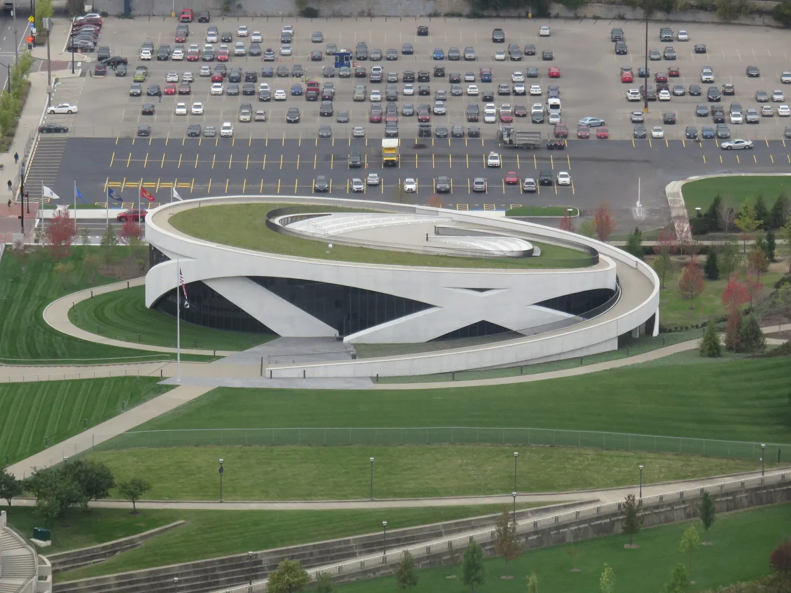 National Veterans Memorial and Museum