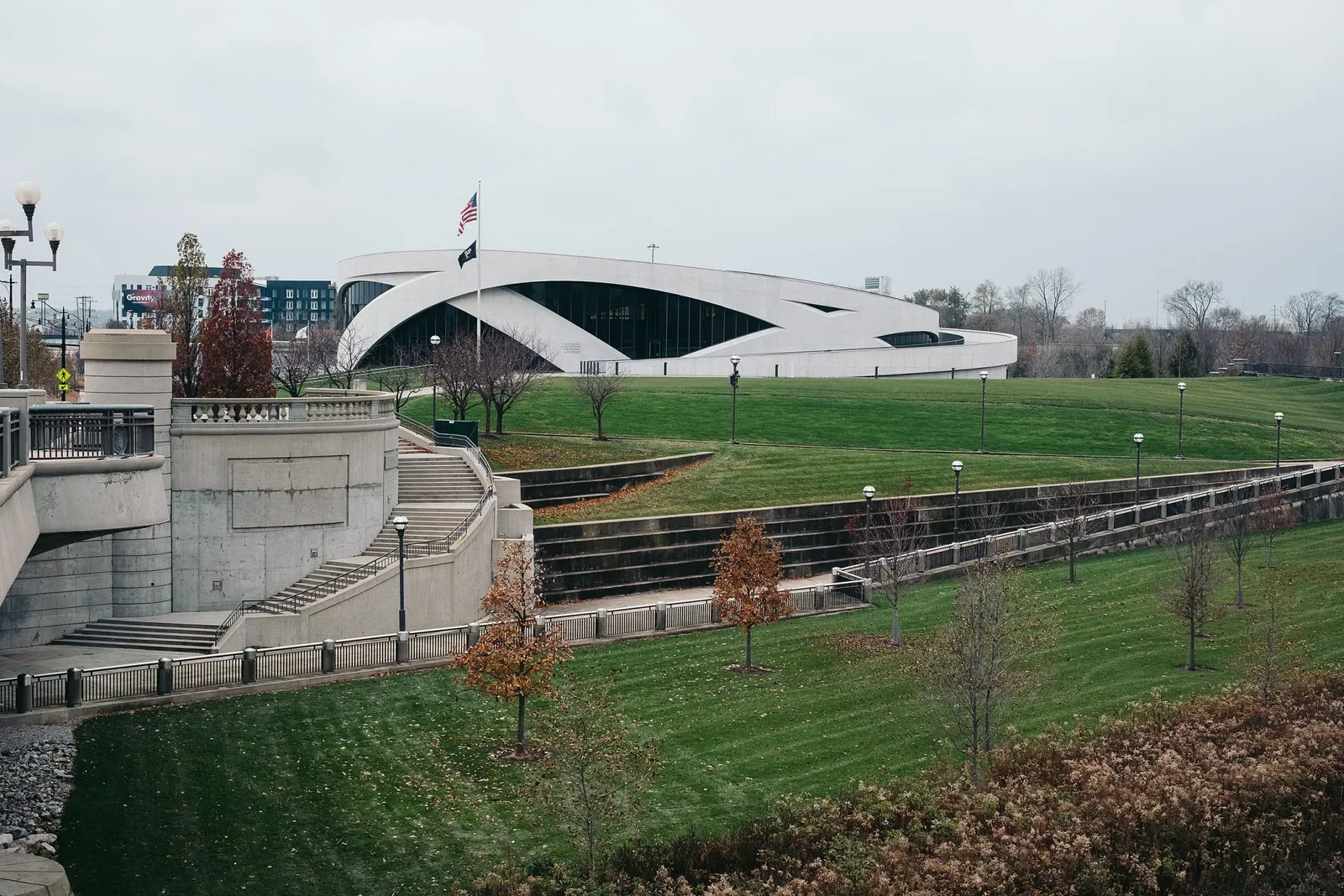 National Veterans Memorial and Museum