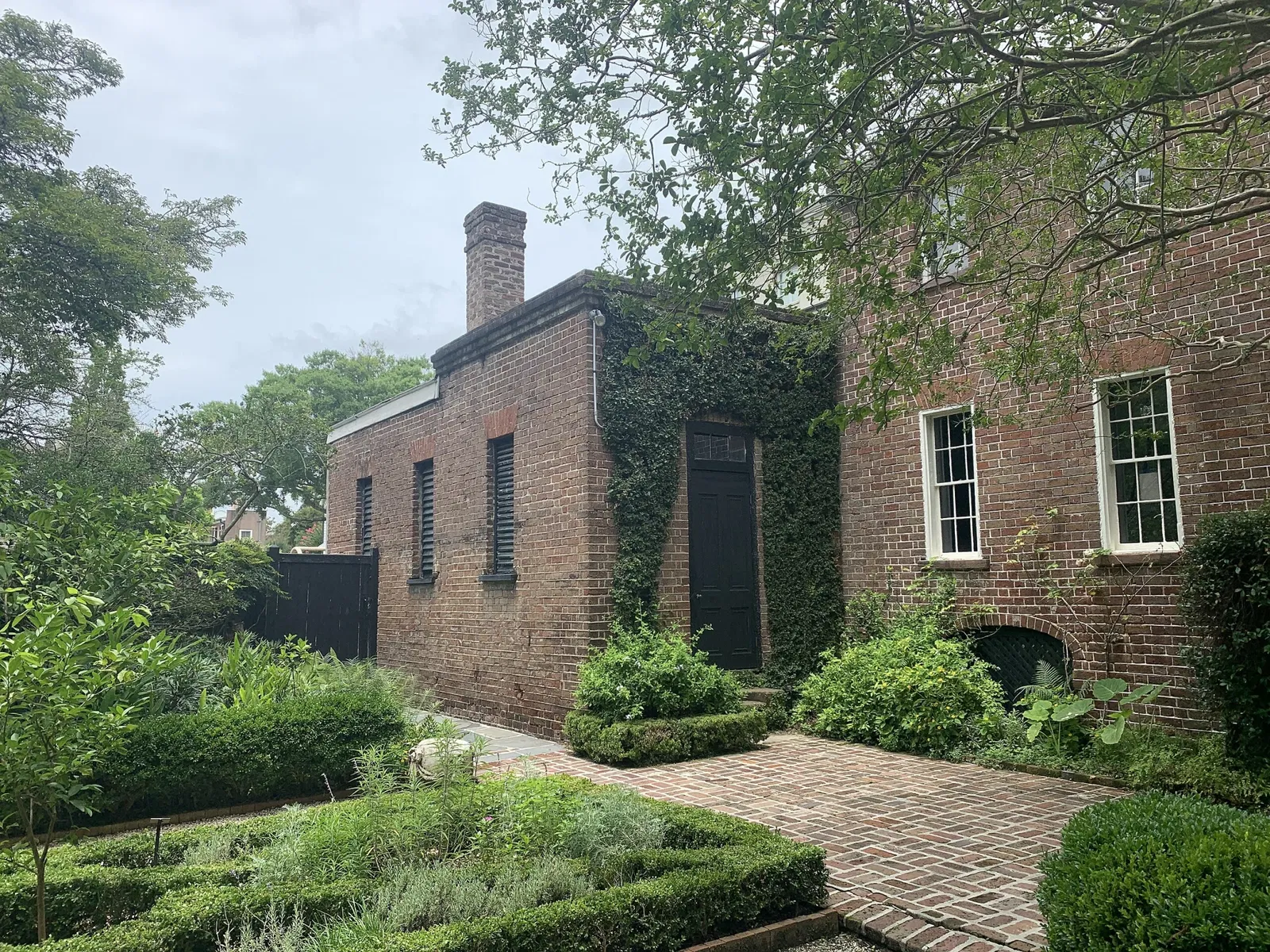 Nathaniel Russell House Museum