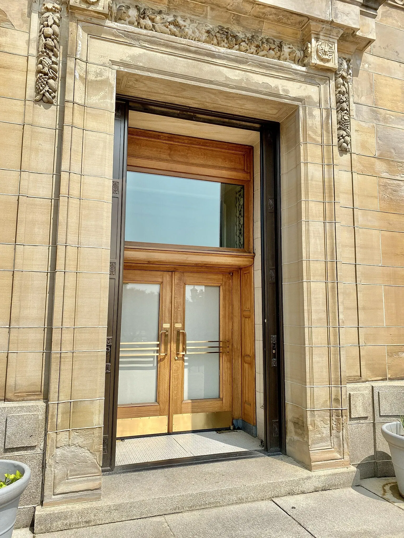 Soldiers and Sailors Memorial Hall