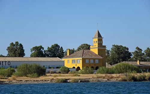 Tuna Fishing Museum Center
