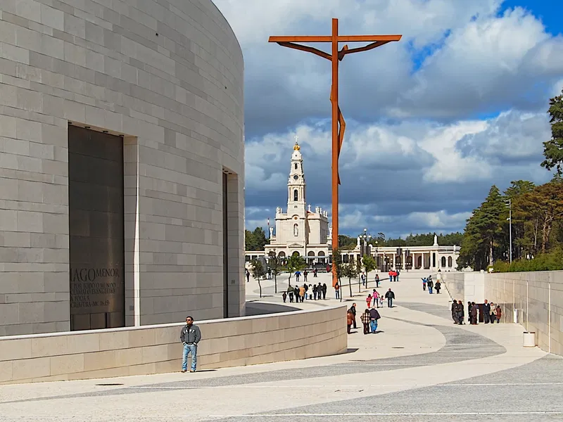 Fatima Gate Sanctuary of Fátima (Fátima) - Besucherinformationen & Bewertungen