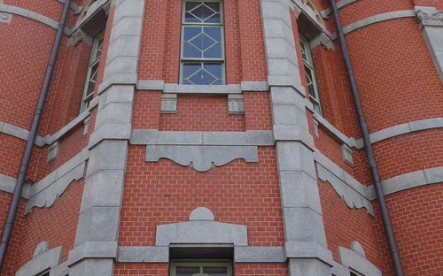 Fukuoka Akarenga Cultural Center