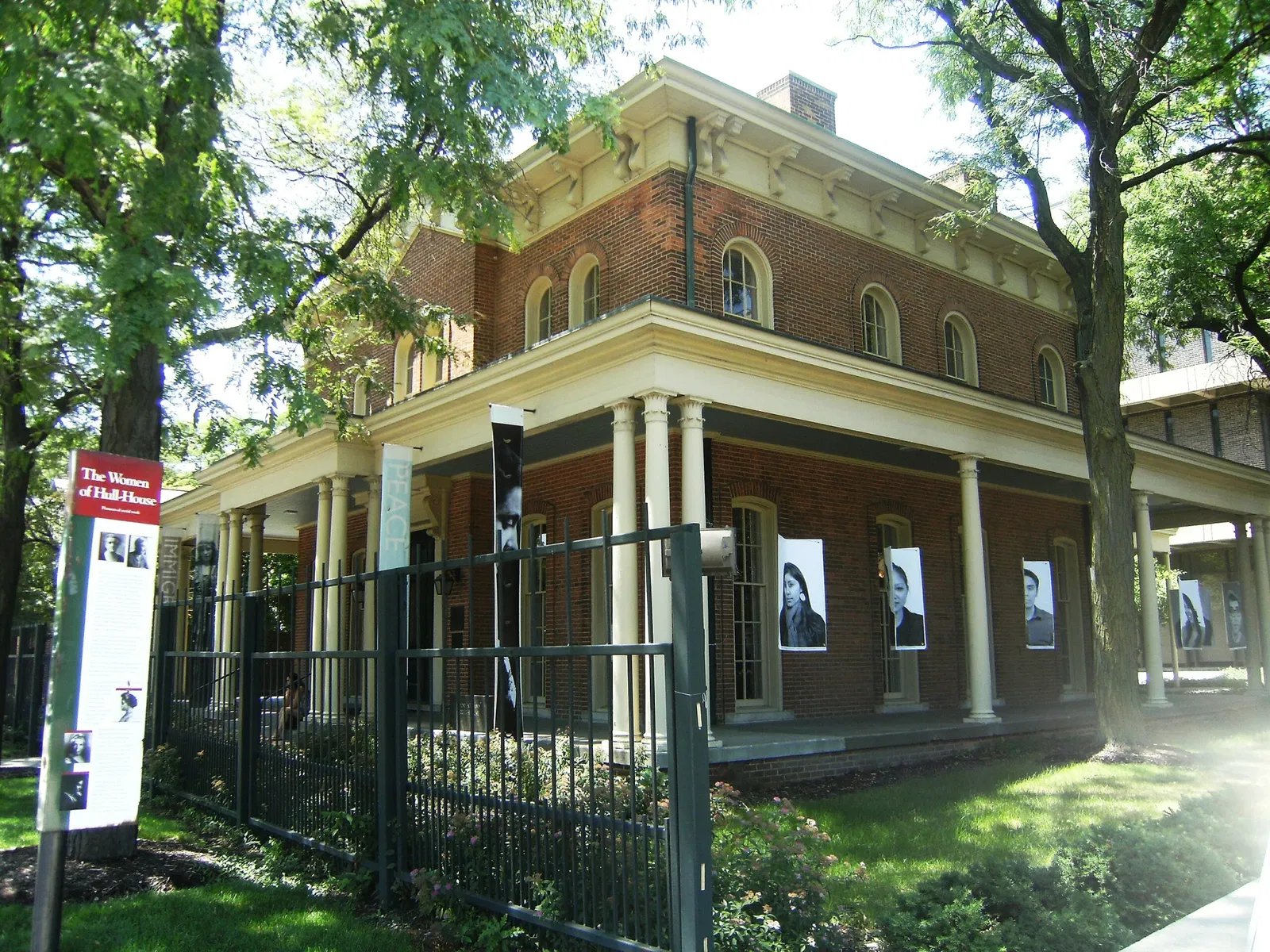 Jane Addams Hull-house Museum